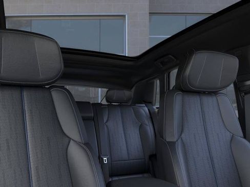 New 2026 Cadillac Lyriq Sport RWD image 48