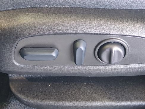 Used 2023 Chevrolet Blazer RS w/ Enhanced Convenience Package image 21