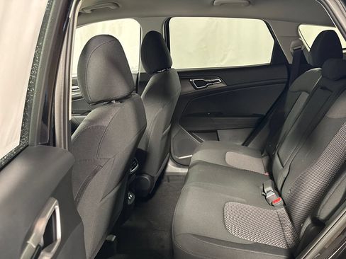 Certified 2026 Kia Sportage LX FWD image 5