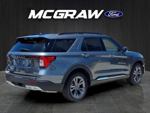 Used 2025 Ford Explorer Active w/ Active Comfort Package AWD/4WD image 5