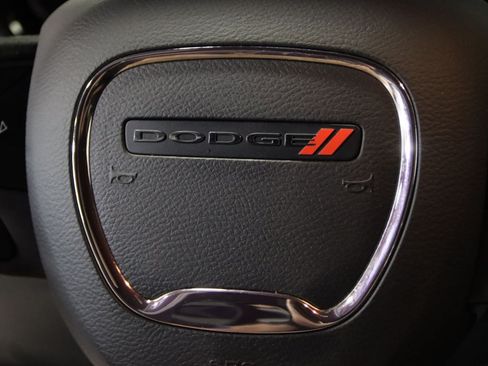 Used 2025 Dodge Durango GT AWD/4WD image 41