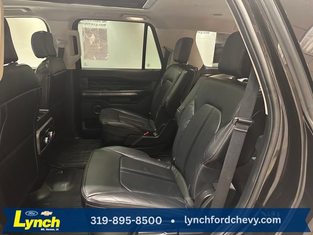 Used 2021 Ford Expedition Platinum AWD/4WD image 24