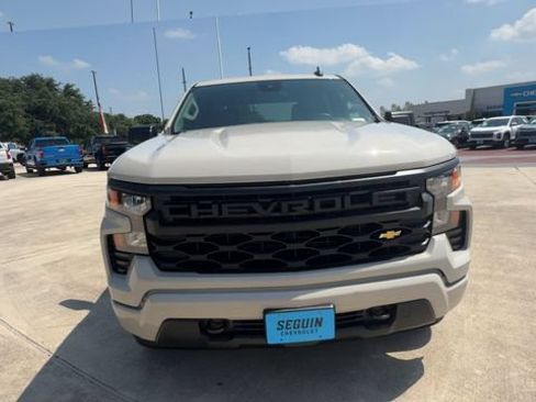 Used 2026 Chevrolet Silverado 1500 Custom RWD image 3