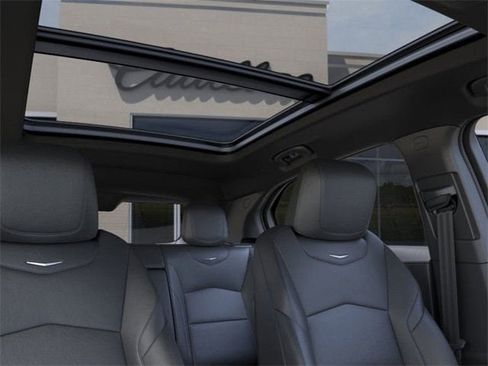 New 2025 Cadillac XT4 Sport w/ Technology Package image 24