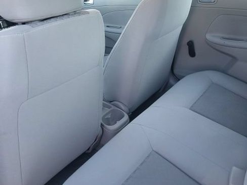 Used 2009 Chevrolet Cobalt LS FWD image 7