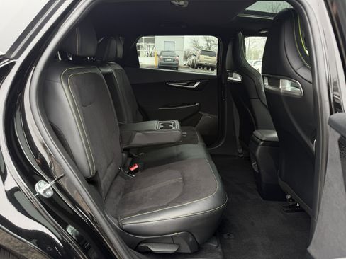 Used 2023 Kia EV6 GT image 39