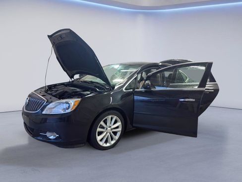 Used 2014 Buick Verano FWD image 11