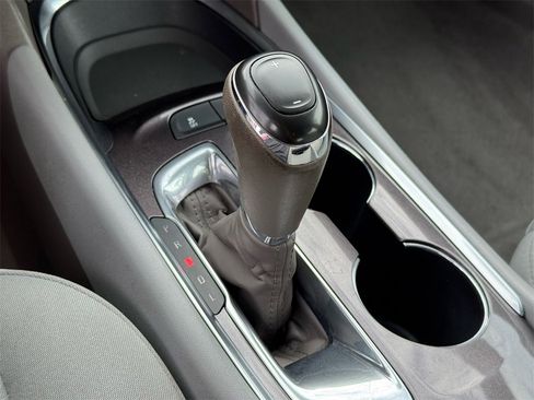 Used 2020 Chevrolet Malibu LS w/ Driver Confidence Package II image 31