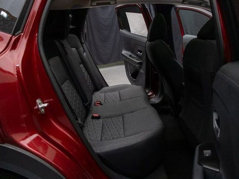 New 2025 Nissan Kicks SV w/ SV Premium Package image 18