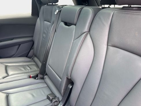 Certified 2025 Audi Q7 3.0T Premium Plus AWD/4WD image 13