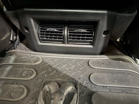 Used 2022 RAM 1500 Classic Warlock AWD/4WD image 23