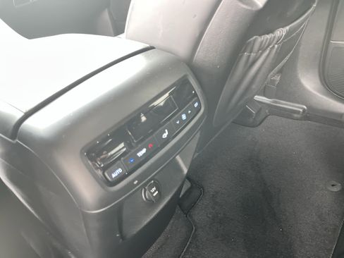 Used 2024 Hyundai Palisade SEL image 20