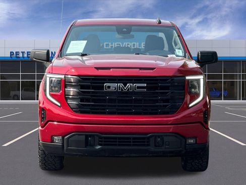 Used 2024 GMC Sierra 1500 Elevation AWD/4WD image 9