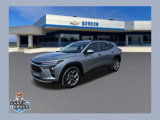 Used 2025 Chevrolet Trax LT FWD video 1
