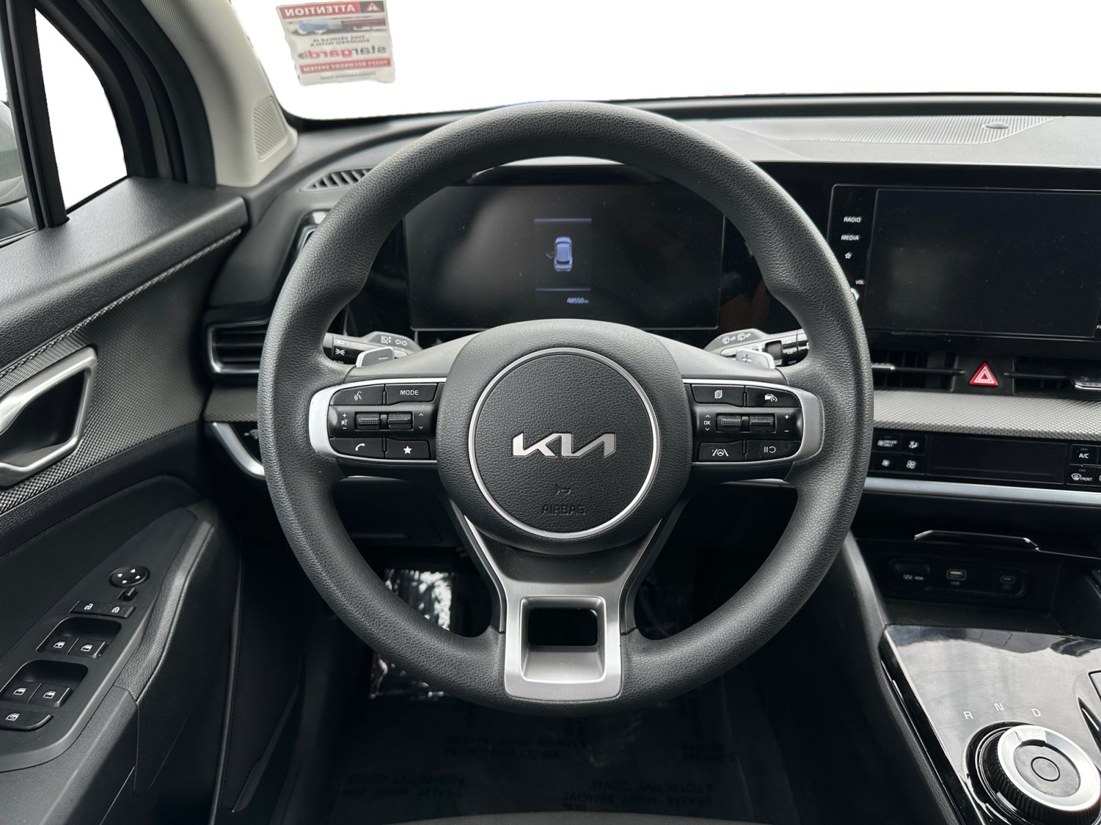 Used 2023 Kia Sportage LX FWD image 12