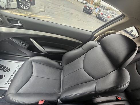 Used 2015 INFINITI Q60 AWD Coupe image 37