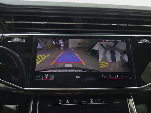 Used 2025 Audi Q7 3.0T Prestige w/ Prestige Package image 26