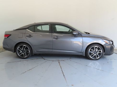 Used 2024 Nissan Sentra SV w/ All-Weather Package FWD image 2