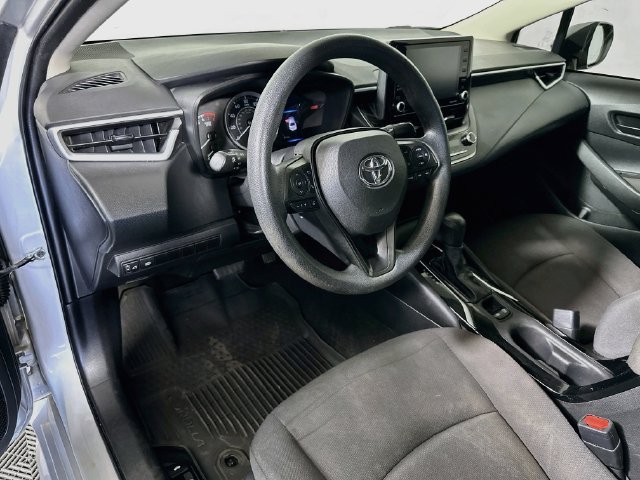 Used 2022 Toyota Corolla LE FWD image 10