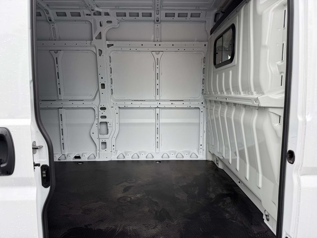 New 2026 RAM ProMaster 3500 FWD image 14