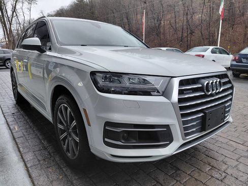 Used 2018 Audi Q7 3.0T Premium Plus image 4