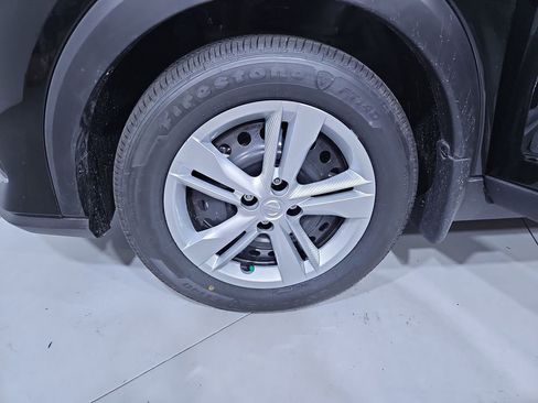 New 2025 Nissan Kicks Play S image 26