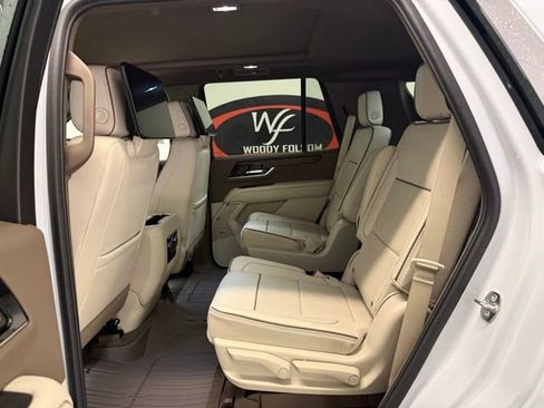 New 2026 GMC Yukon Denali w/ Denali Reserve Package RWD image 15