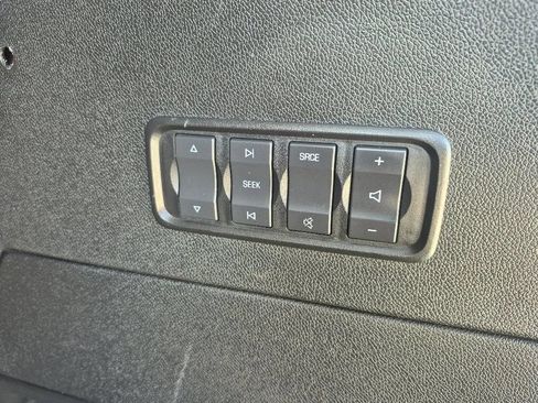 Used 2013 GMC Acadia Denali FWD image 25