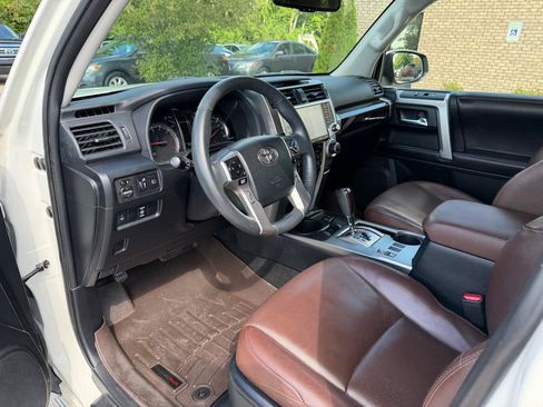 Used 2020 Toyota 4Runner Limited RWD image 11