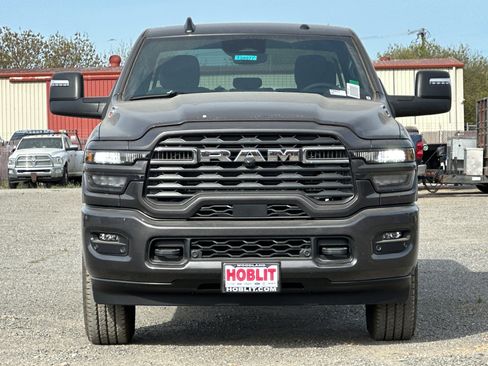 New 2026 RAM 2500 Big Horn image 8