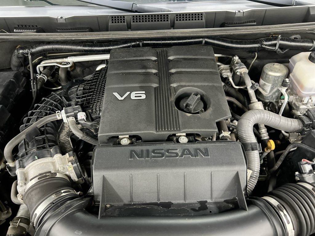 Used 2022 Nissan Frontier SV AWD/4WD image 24