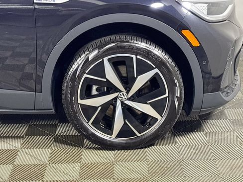 Certified 2025 Volkswagen ID.4 Pro S AWD/4WD image 25