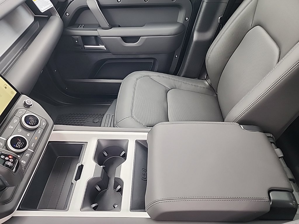 New 2026 Land Rover Defender 110 S AWD/4WD image 12