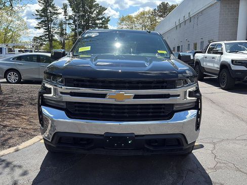 Certified 2022 Chevrolet Silverado 1500 LT AWD/4WD image 3