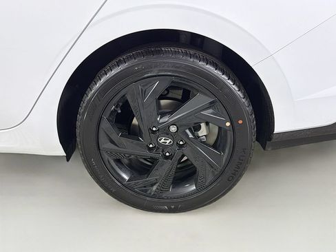 Used 2026 Hyundai Elantra Sport w/ Cargo Package FWD image 30