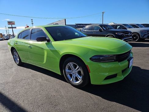 Used 2023 Dodge Charger SXT image 10