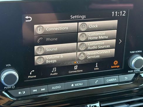 Certified 2025 Nissan Pathfinder SV FWD image 21