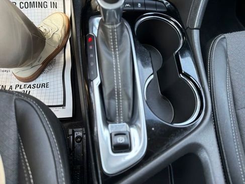 Used 2021 Buick Encore GX Preferred FWD image 21