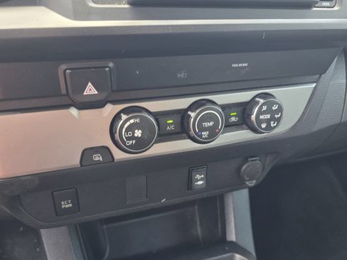Used 2019 Toyota Tacoma SR w/ SR Convenience Package RWD image 16