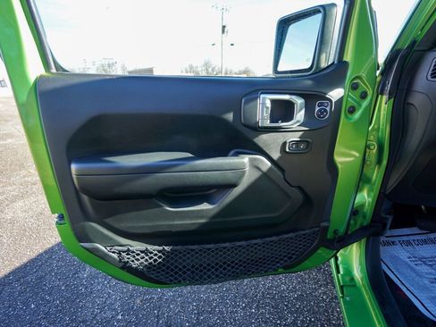 Used 2018 Jeep Wrangler Unlimited Sport S image 15