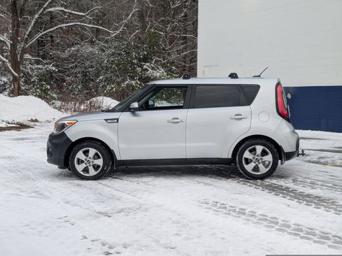 Used 2018 Kia Soul image 7