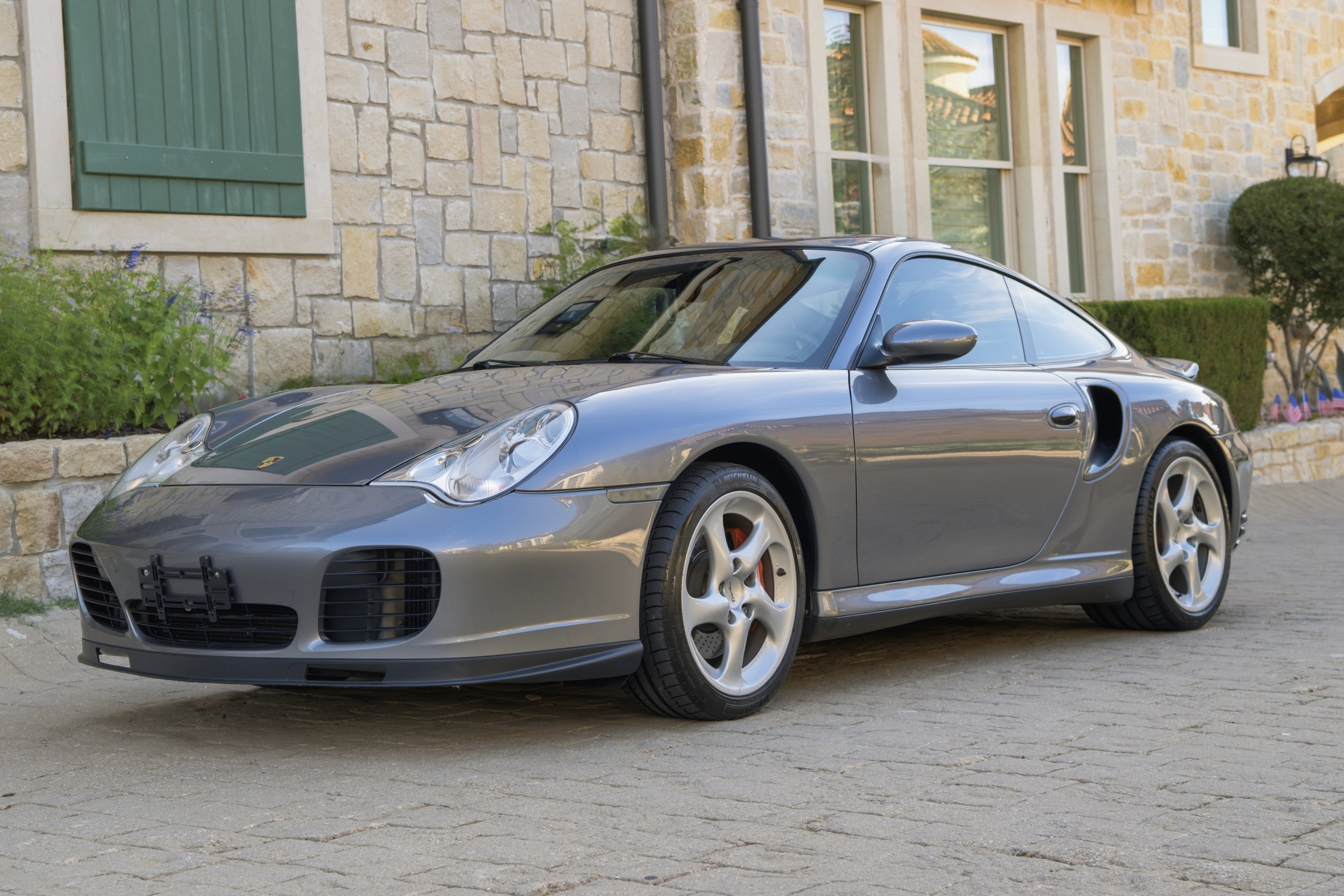 Used 2001 Porsche 911 Turbo AWD/4WD image 1