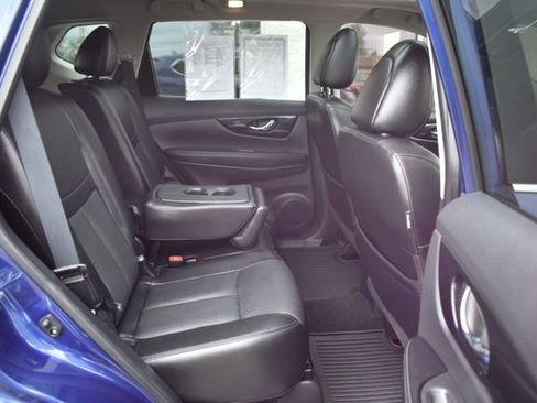 Used 2017 Nissan Rogue SL w/ SL Premium Package AWD/4WD image 43