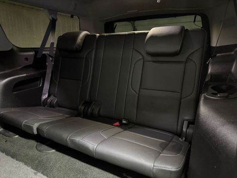 Used 2017 Chevrolet Suburban LT AWD/4WD image 30
