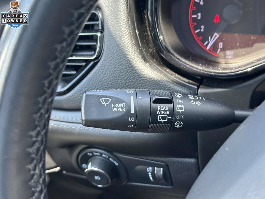 Used 2022 Dodge Durango GT AWD/4WD image 22
