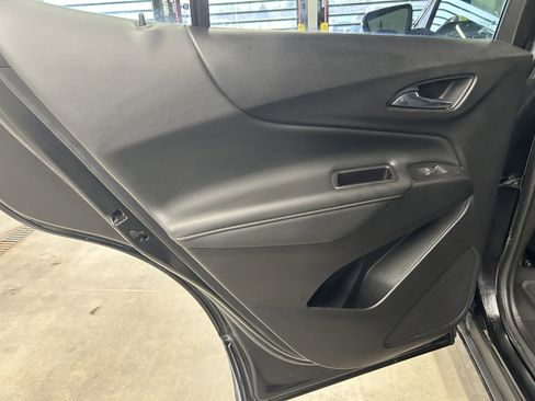 Used 2020 Chevrolet Equinox Premier w/ Premier Redline Edition image 12