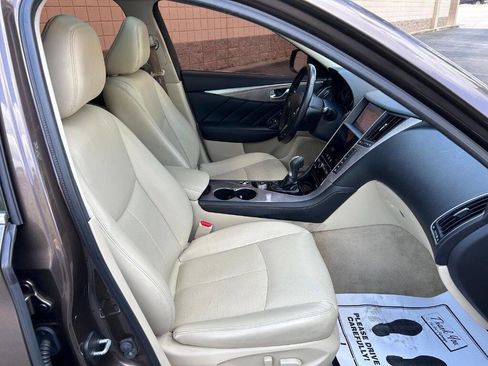 Used 2015 INFINITI Q50 Premium w/ Navigation Package image 10