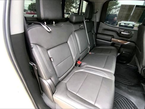 Certified 2022 Chevrolet Silverado 1500 LT Trail Boss w/ Convenience Package II image 18