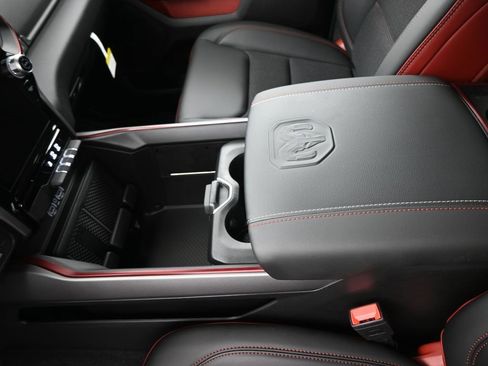 New 2026 RAM 1500 Rebel image 9