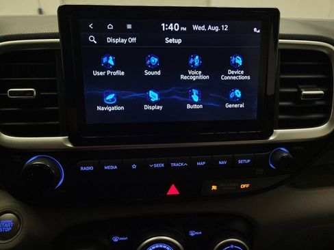Used 2021 Hyundai Venue SEL w/ Premium Package FWD image 25